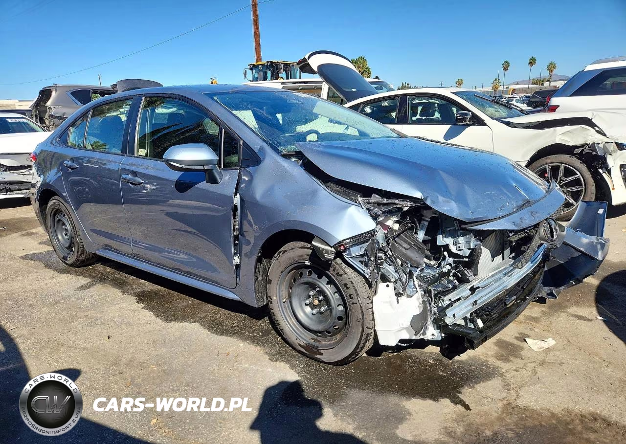 2026 Toyota Corolla Hybrid Le VIN:JTDBCMFEXT3161453 - 4