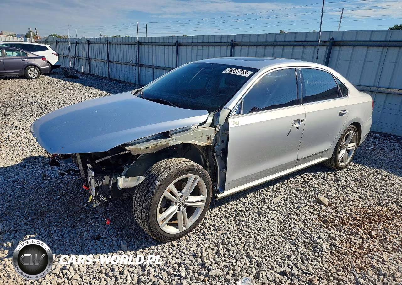 2014 Volkswagen Passat Se VIN:1VWBN7A30EC054722 - 1