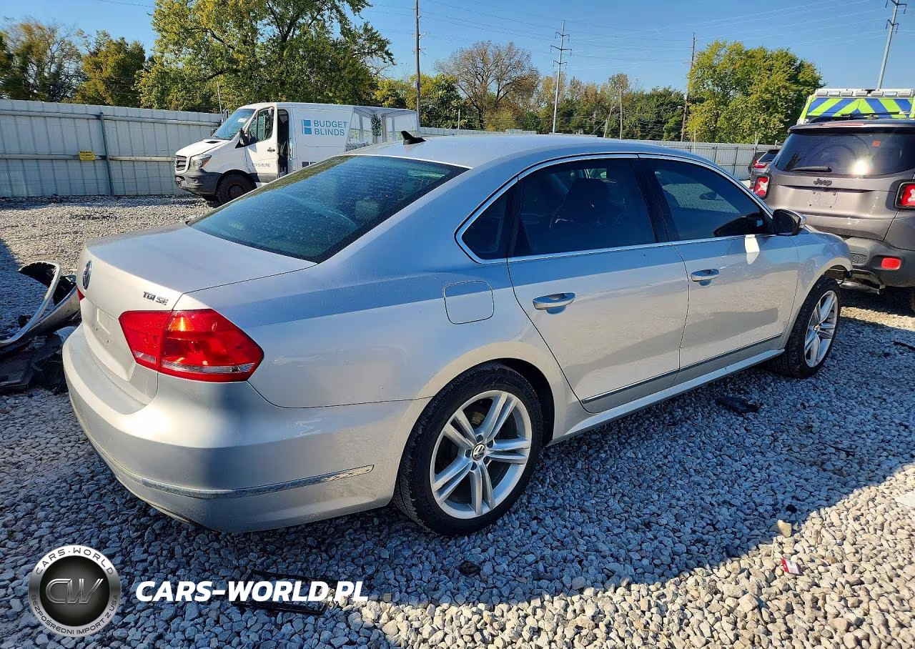 2014 Volkswagen Passat Se VIN:1VWBN7A30EC054722 - 3