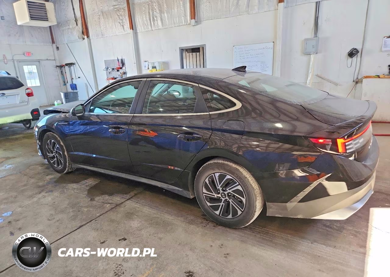 2026 Hyundai Sonata Hybrid Blue VIN:KMHL24JJ6TA162392 - 2