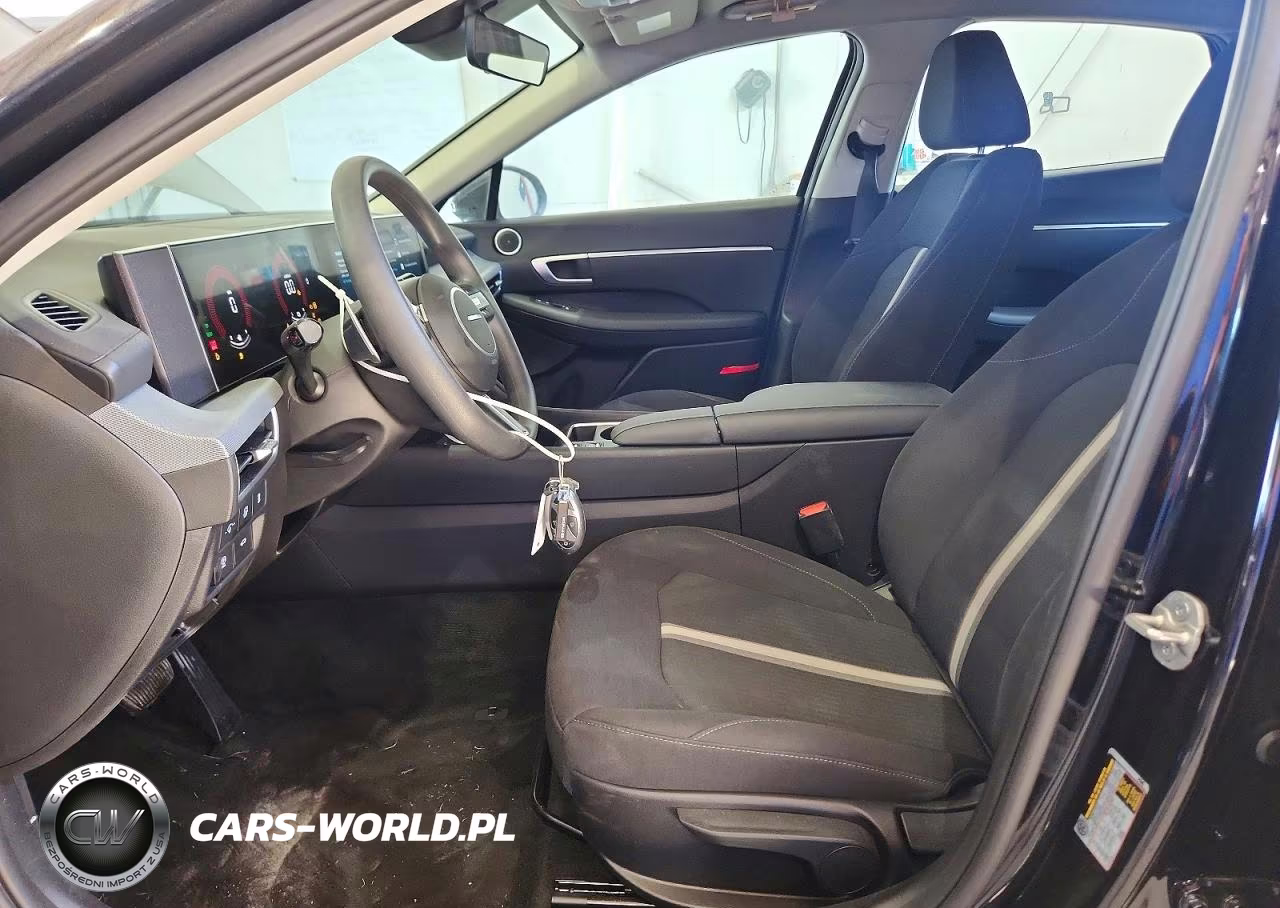 2026 Hyundai Sonata Hybrid Blue VIN:KMHL24JJ6TA162392 - 7