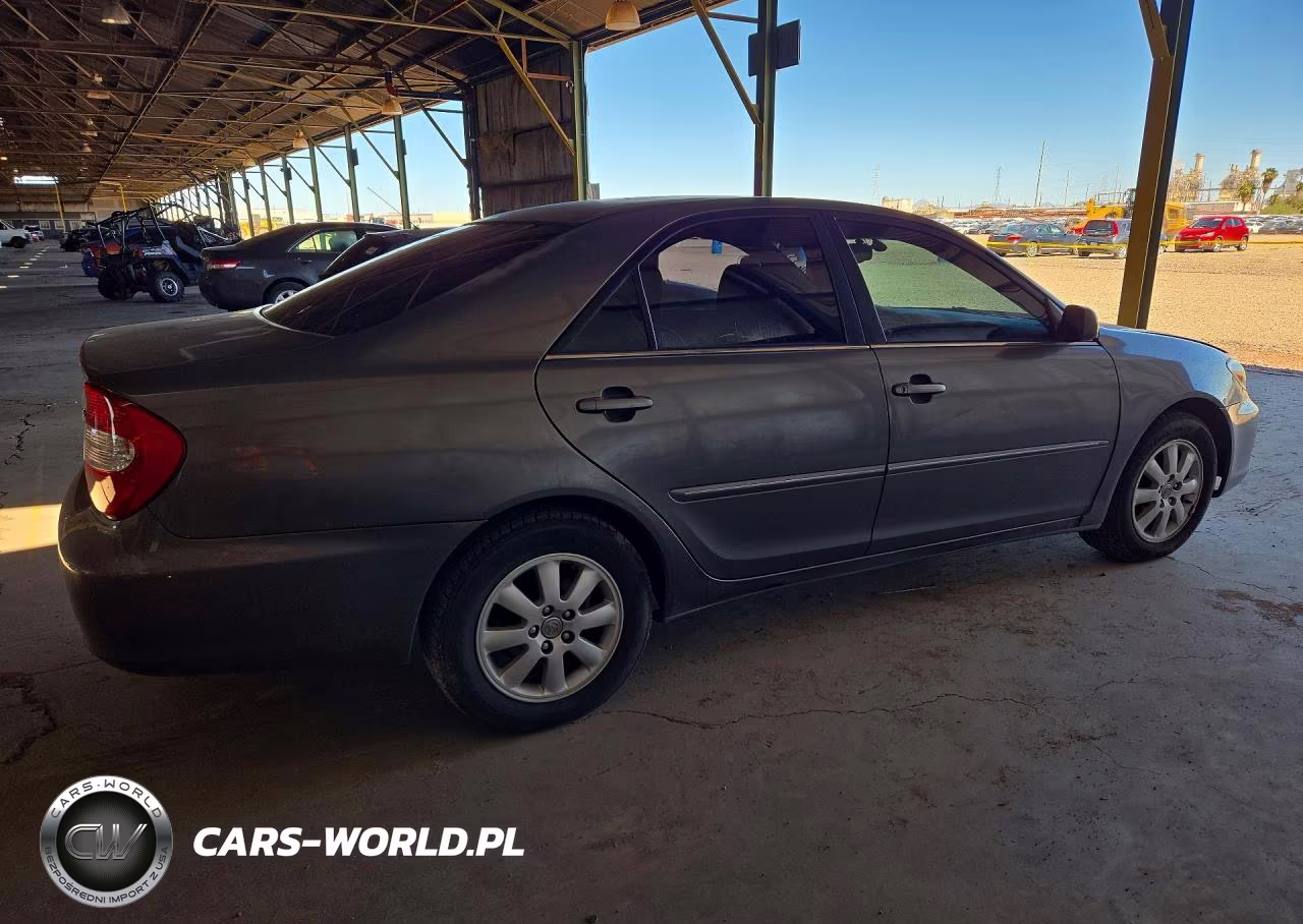 2004 Toyota Camry Xle VIN:4T1BE30K94U938599 - 3