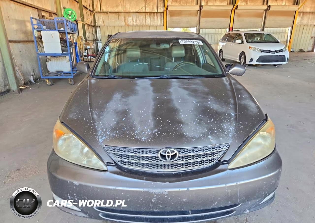 2004 Toyota Camry Xle VIN:4T1BE30K94U938599 - 5