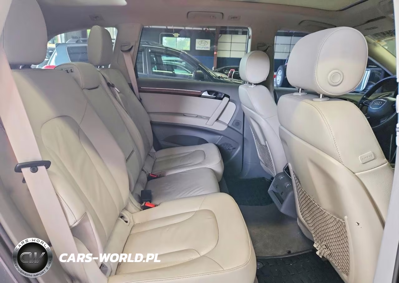 2015 Audi Q7 Premium Plus VIN:WA1LGAFE3FD015248 - 11
