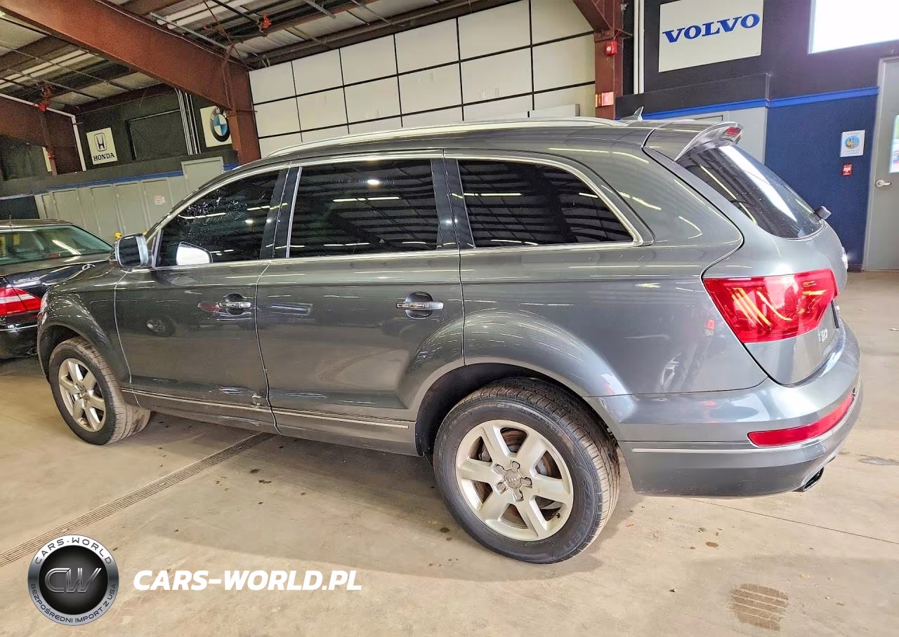 2015 Audi Q7 Premium Plus VIN:WA1LGAFE3FD015248 - 2
