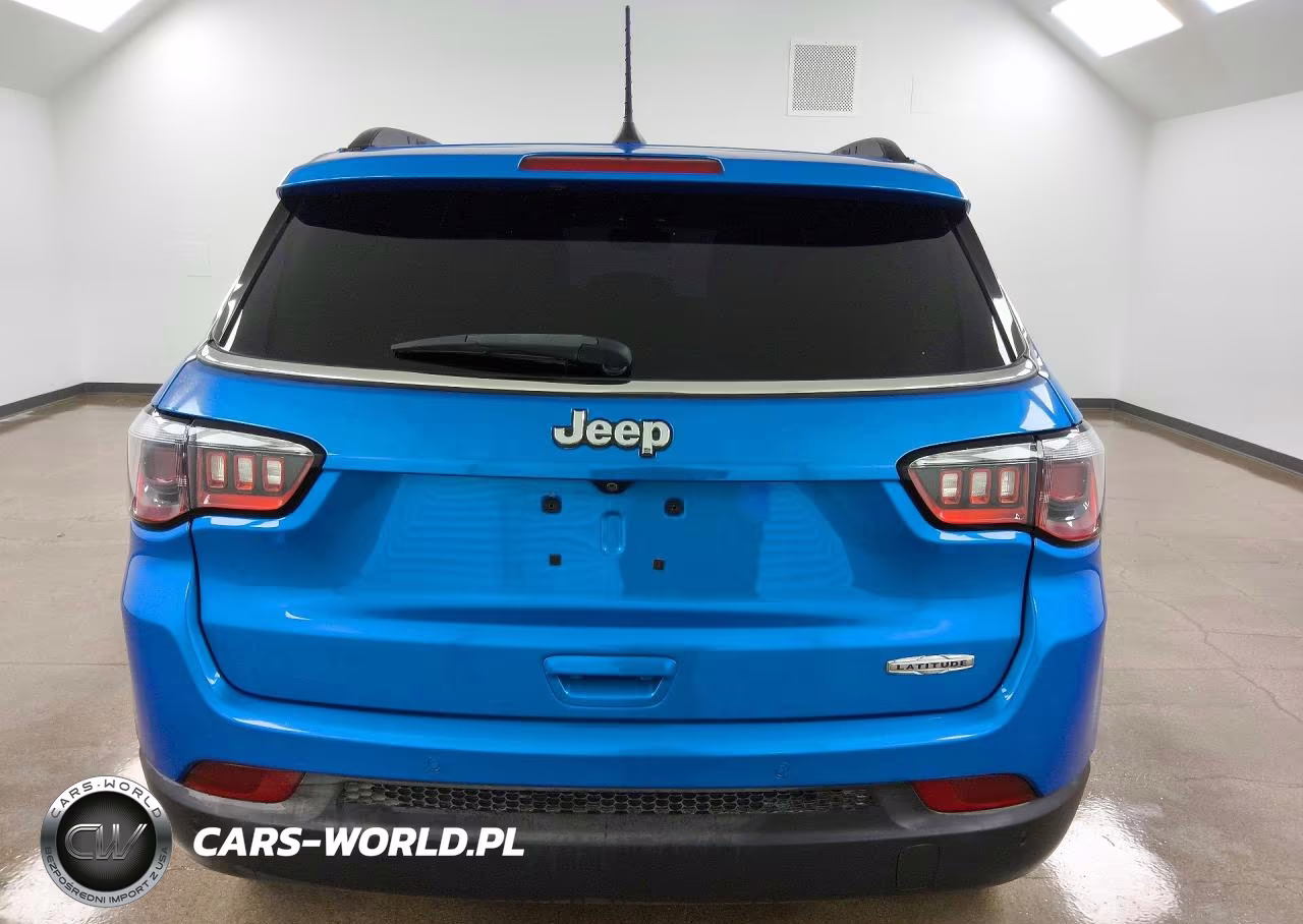 2017 Jeep Compass Latitude VIN:3C4NJCBB6HT682125 - 6