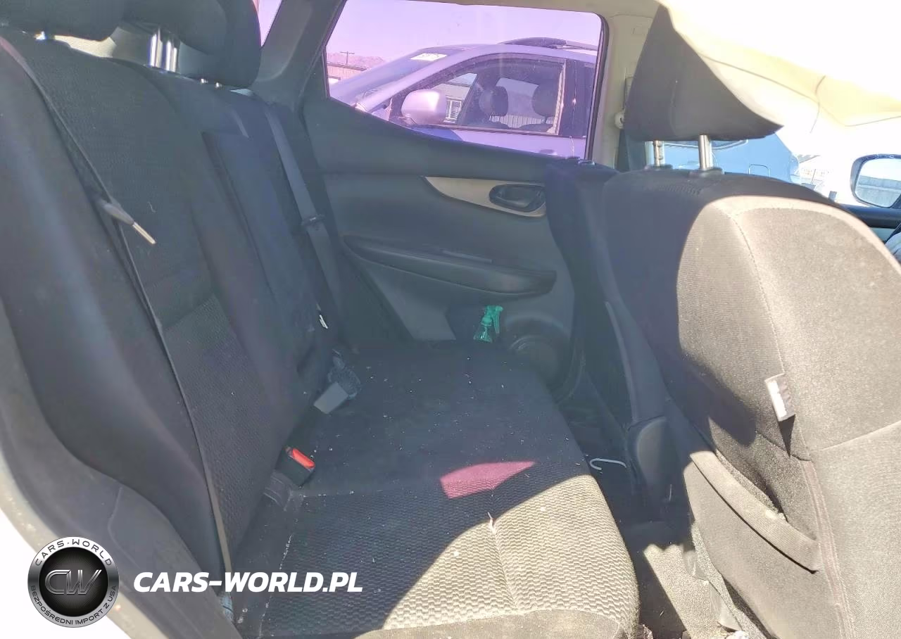 2019 Nissan Rogue Sport S VIN:JN1BJ1CR4KW620620 - 11