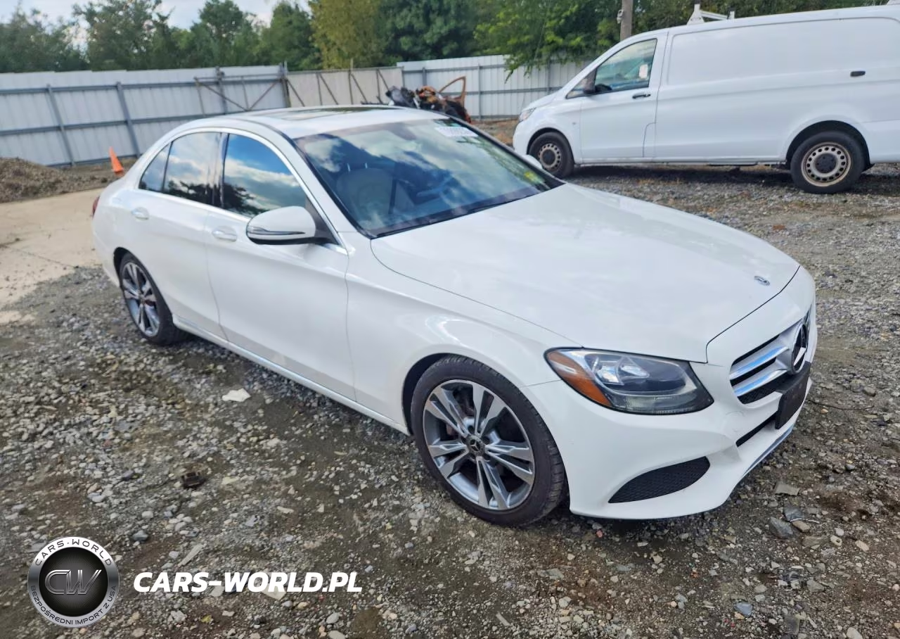 2018 Mercedes-Benz C 300 VIN:55SWF4JB5JU276272 - 4