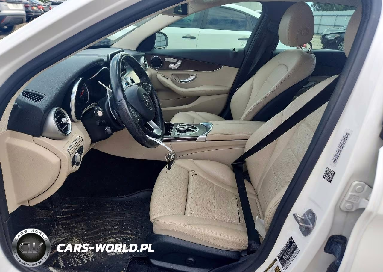 2018 Mercedes-Benz C 300 VIN:55SWF4JB5JU276272 - 7