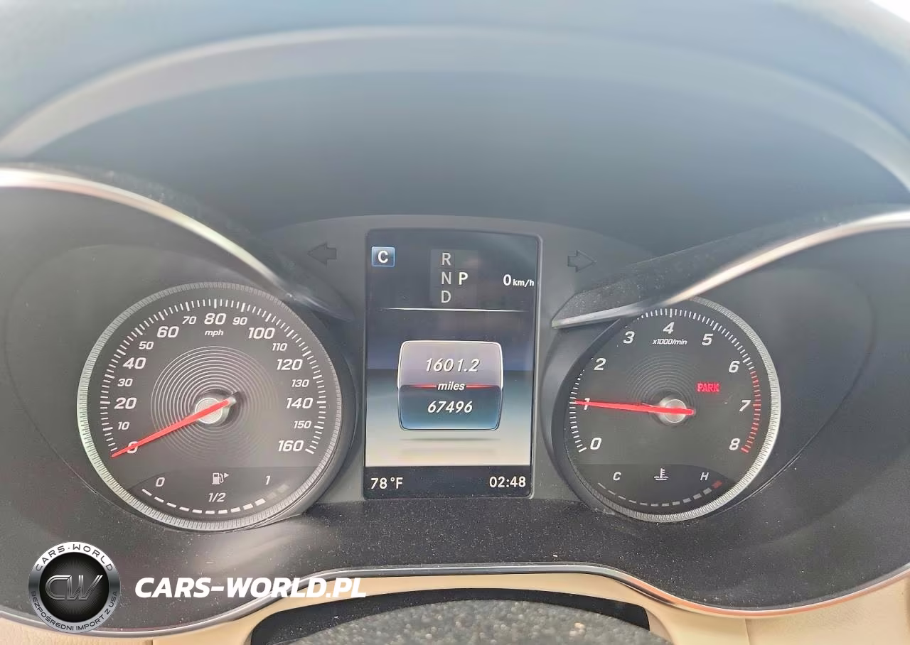 2018 Mercedes-Benz C 300 VIN:55SWF4JB5JU276272 - 9