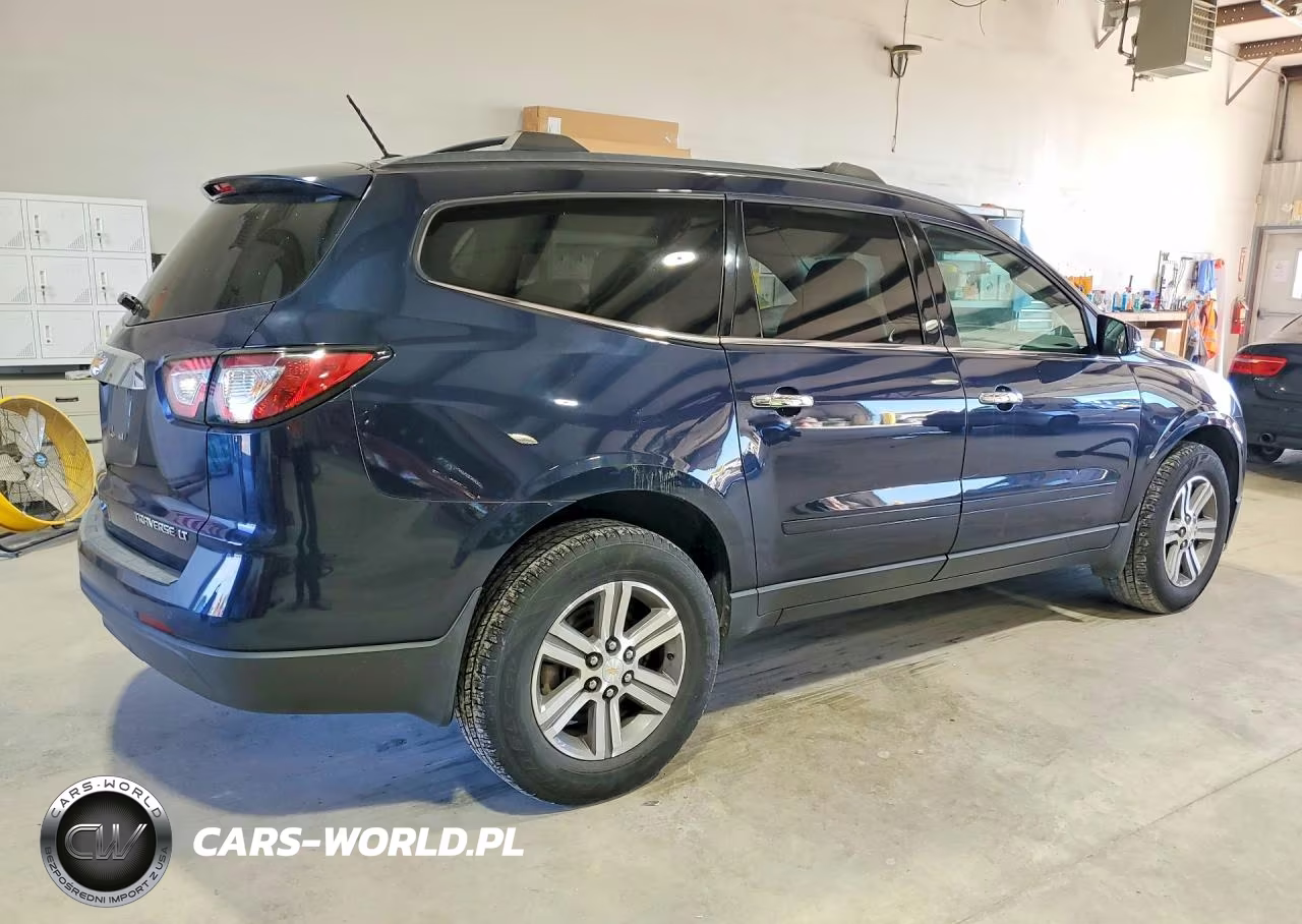 2015 Chevrolet Traverse Lt VIN:1GNKVHKD0FJ358458 - 3