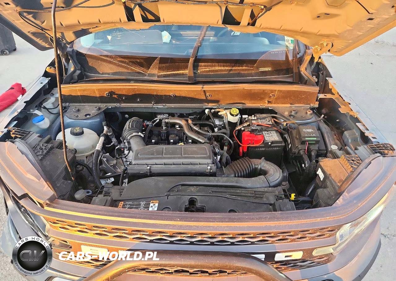 2025 Ford Bronco Sport Big Bend VIN:3FMCR9BN7SRE19686 - 12