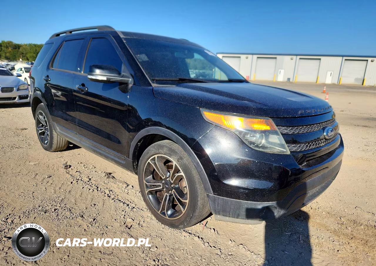 2015 Ford Explorer Sport VIN:1FM5K8GT2FGA33706 - 4