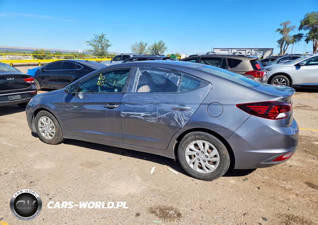 2019 Hyundai Elantra Se VIN:5NPD74LF1KH487042 - 2