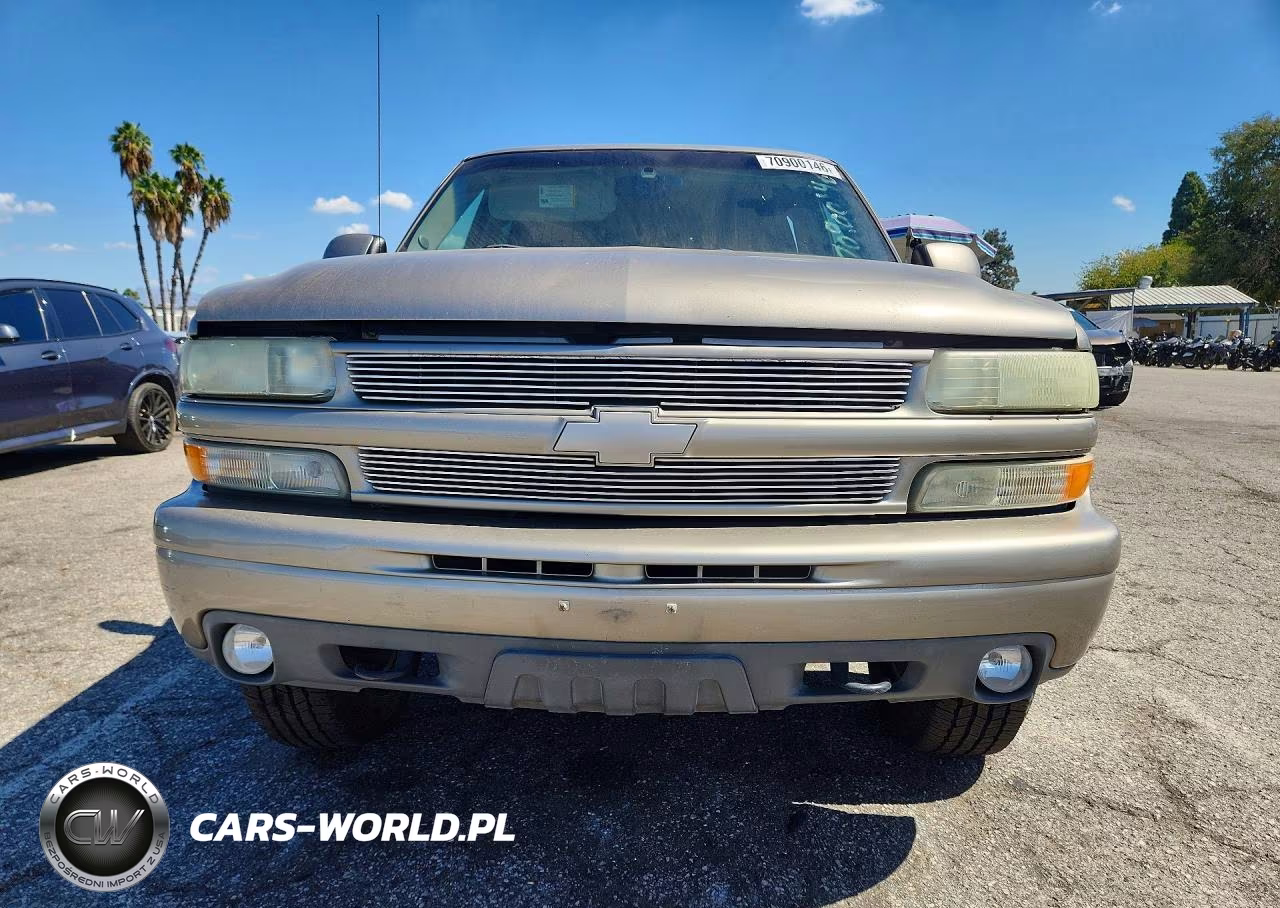 2003 Chevrolet Tahoe K1500 VIN:1GNEK13TX3R225092 - 5