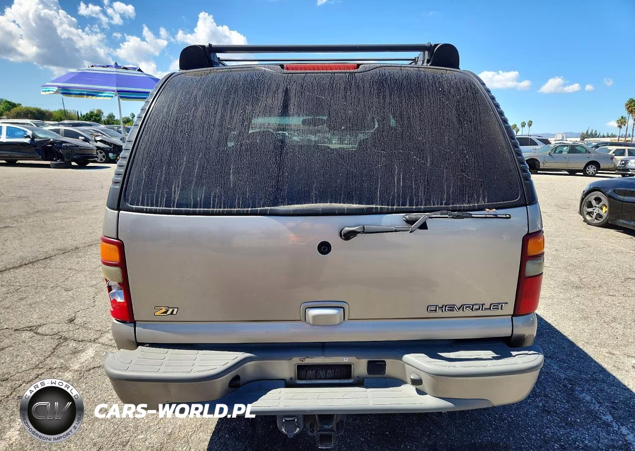 2003 Chevrolet Tahoe K1500 VIN:1GNEK13TX3R225092 - 6