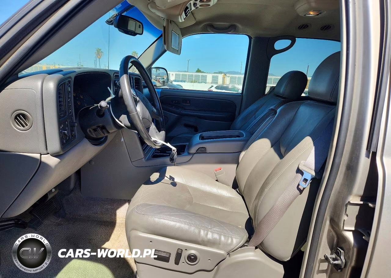 2003 Chevrolet Tahoe K1500 VIN:1GNEK13TX3R225092 - 7