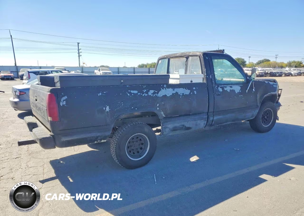 1989 Chevrolet Gmt-400 C2500 VIN:1GCFC24K3KE162607 - 3