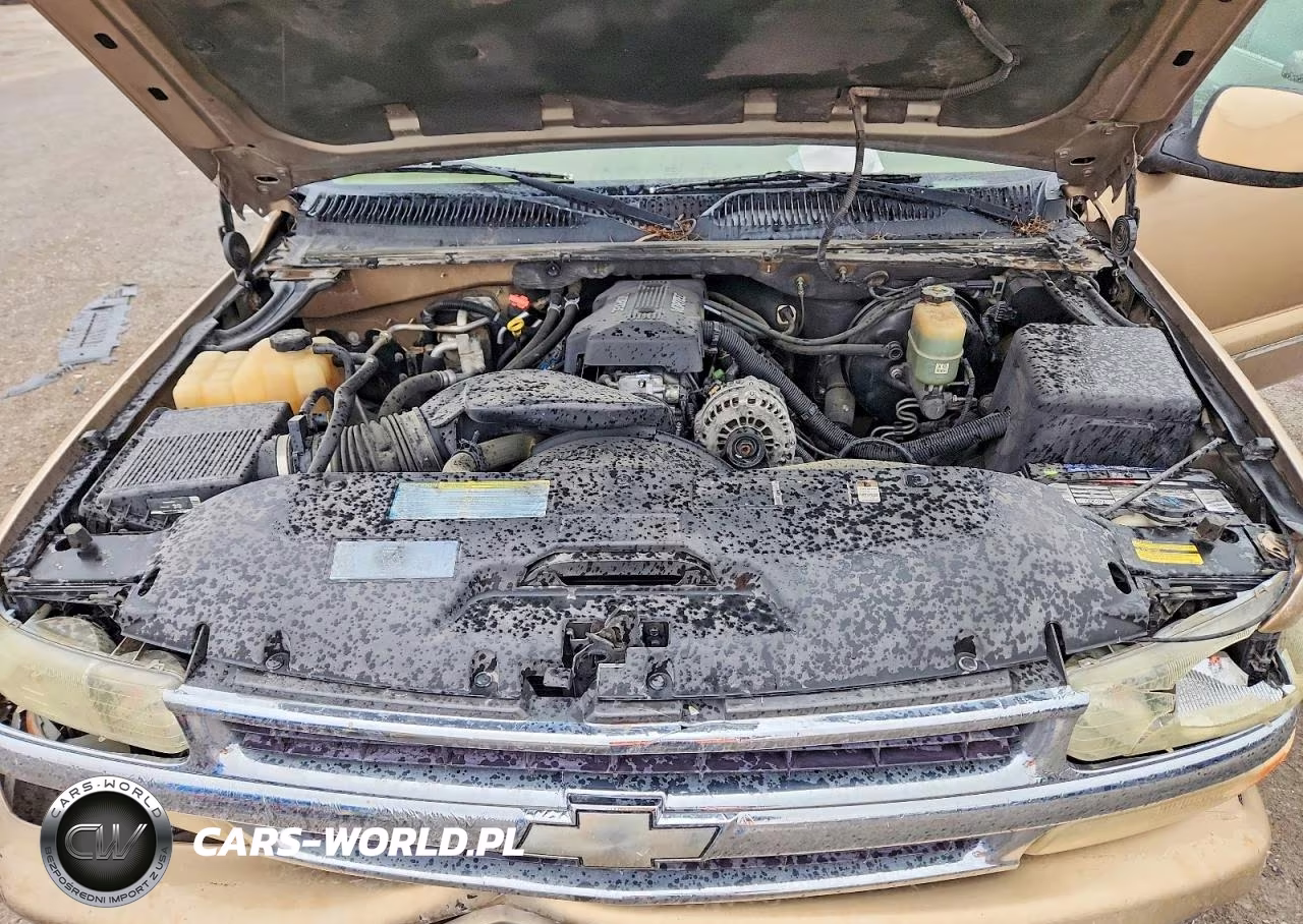 2000 Chevrolet Tahoe K1500 VIN:1GNEK13T8YJ131377 - 12