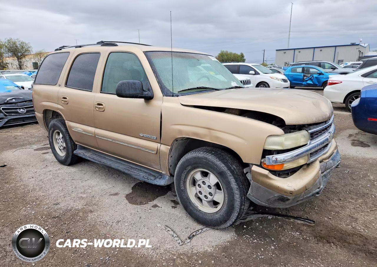 2000 Chevrolet Tahoe K1500 VIN:1GNEK13T8YJ131377 - 4