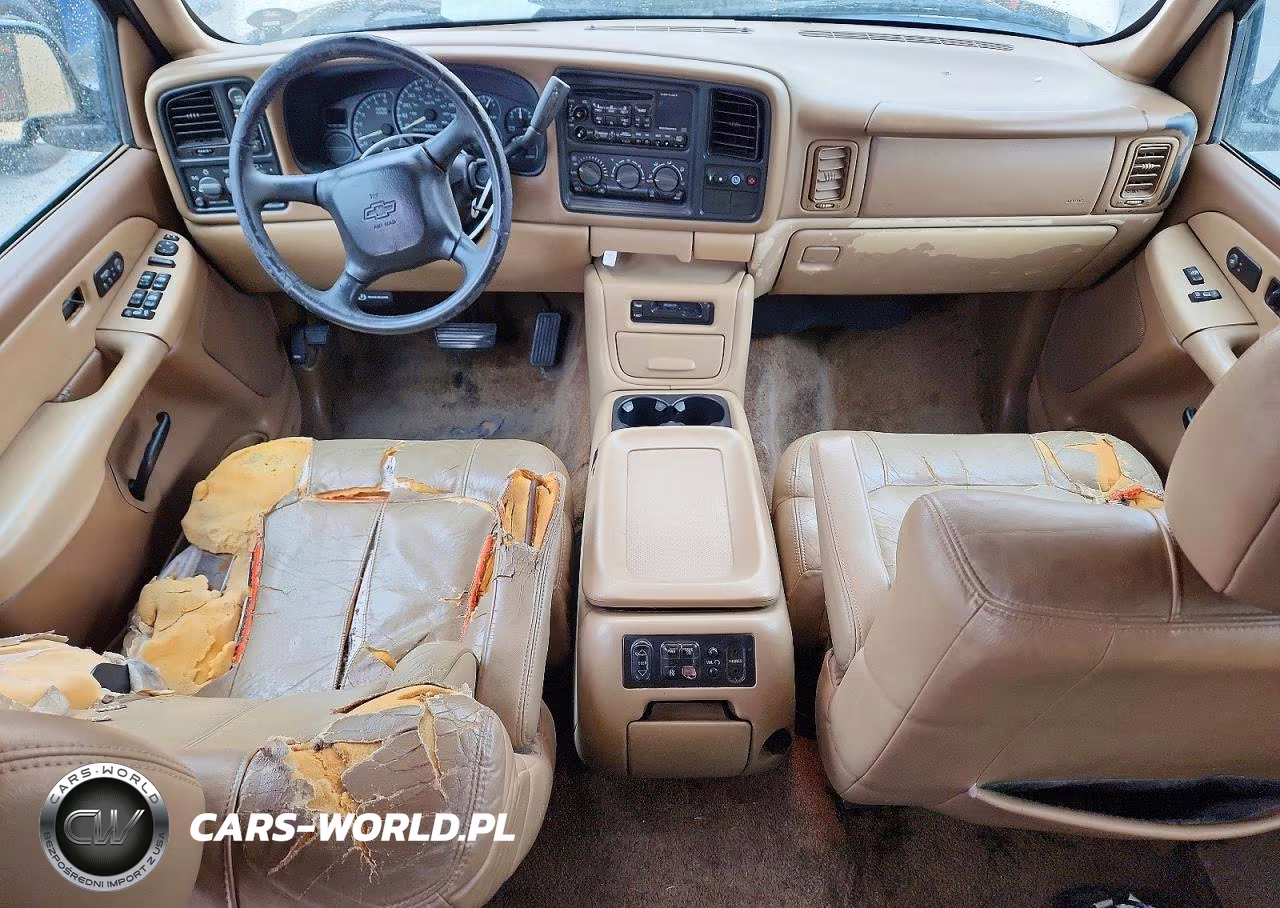 2000 Chevrolet Tahoe K1500 VIN:1GNEK13T8YJ131377 - 8