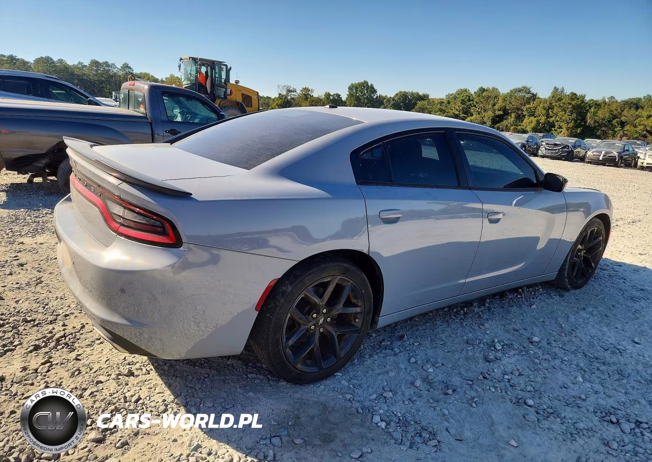 2020 Dodge Charger Sxt VIN:2C3CDXBG2LH195589 - 3