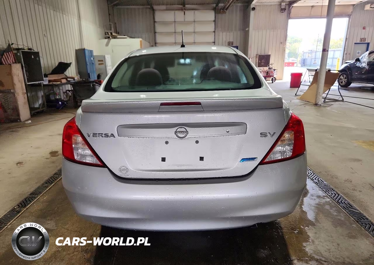 2014 Nissan Versa 1.6 S VIN:3N1CN7AP6EL832135 - 6