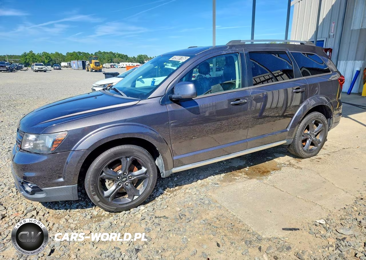 2018 Dodge Journey Crossroad VIN:3C4PDCGB5JT414844 - 1