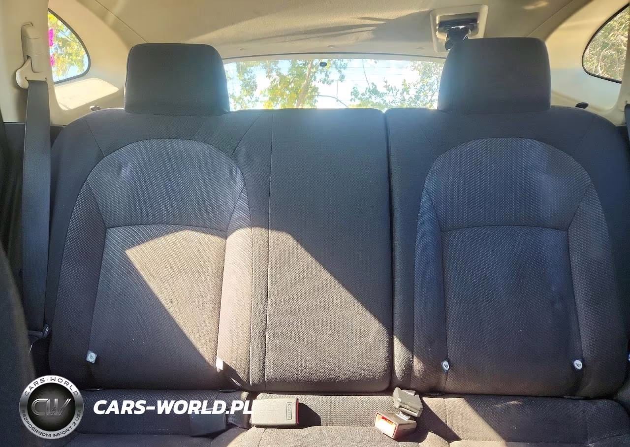 2011 Nissan Rogue S VIN:JN8AS5MT2BW167089 - 10