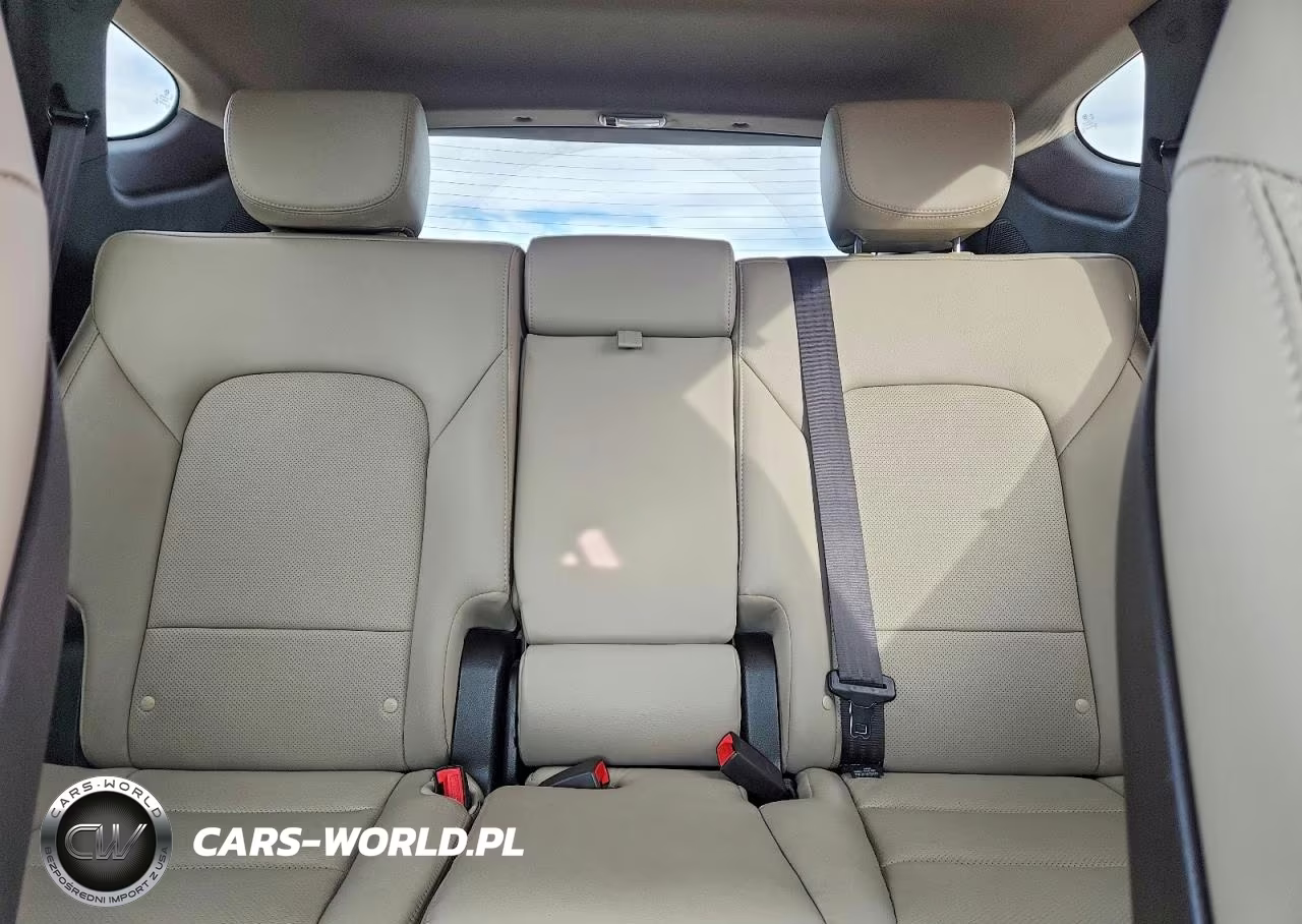 2017 Hyundai Santa Fe Sport 2.4L VIN:5XYZUDLB5HG435795 - 10
