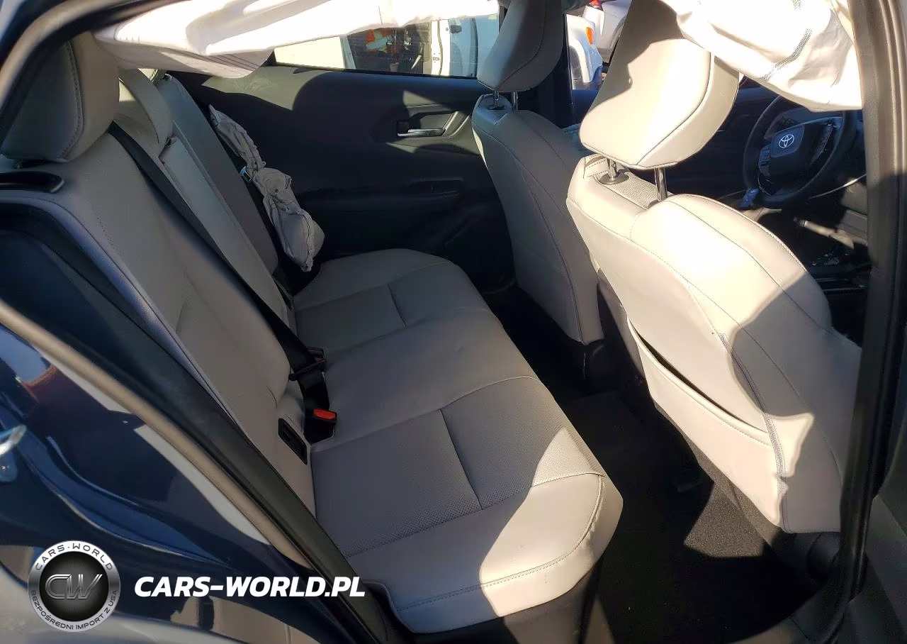 2026 Toyota Prius Xle VIN:JTDACAAU6T3080653 - 10