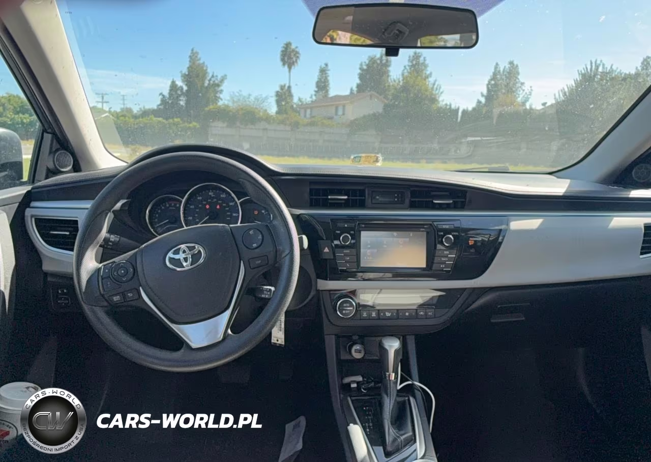 2015 Toyota Corolla Le VIN:2T1BURHE8FC230112 - 9