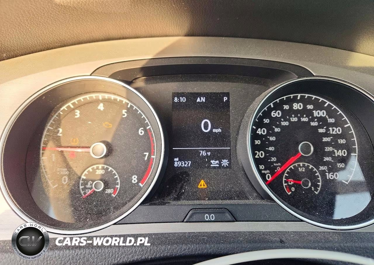 2017 Volkswagen Golf S VIN:3VW217AUXHM048031 - 9