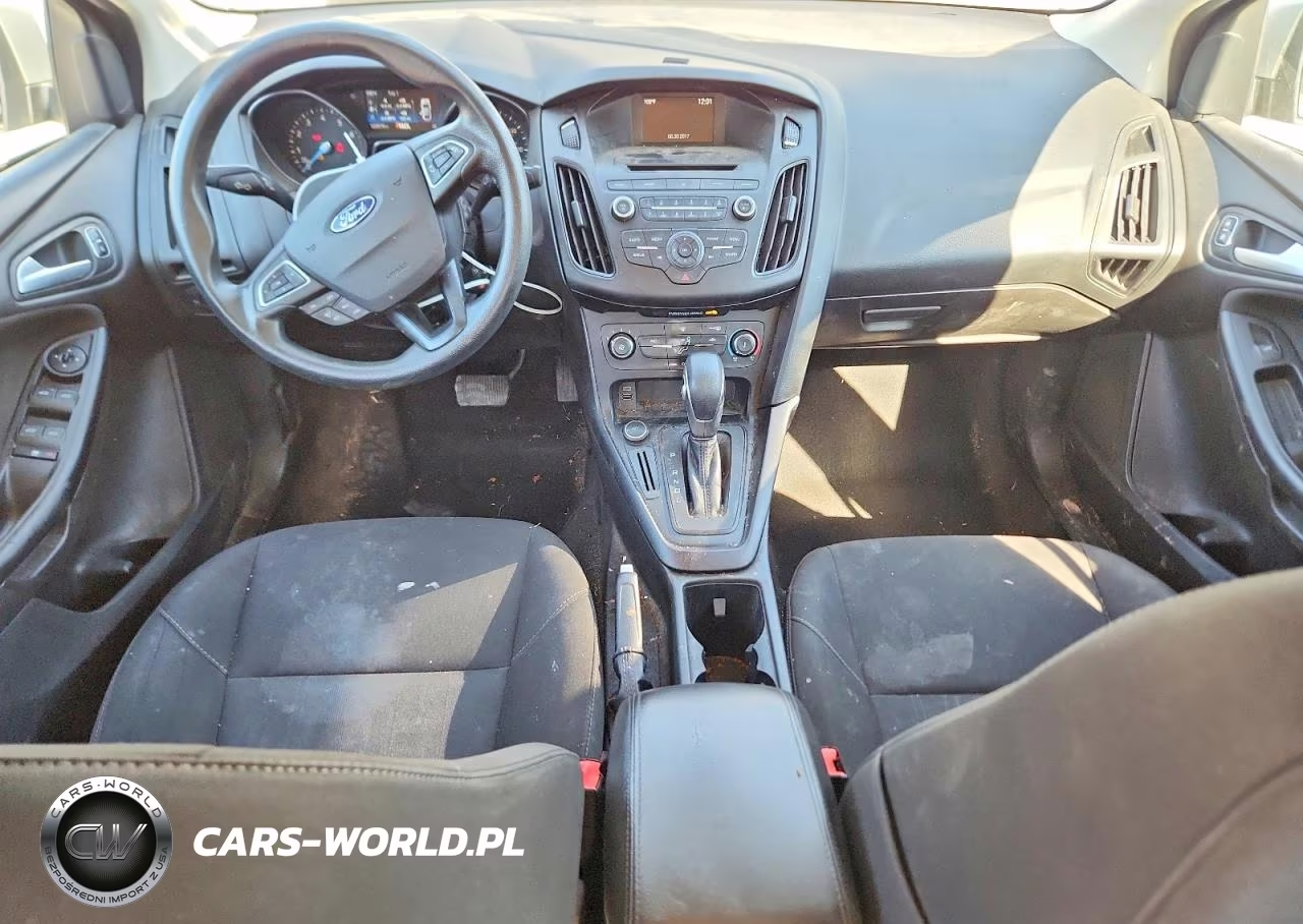 2017 Ford Focus Se VIN:1FADP3F23HL313292 - 8
