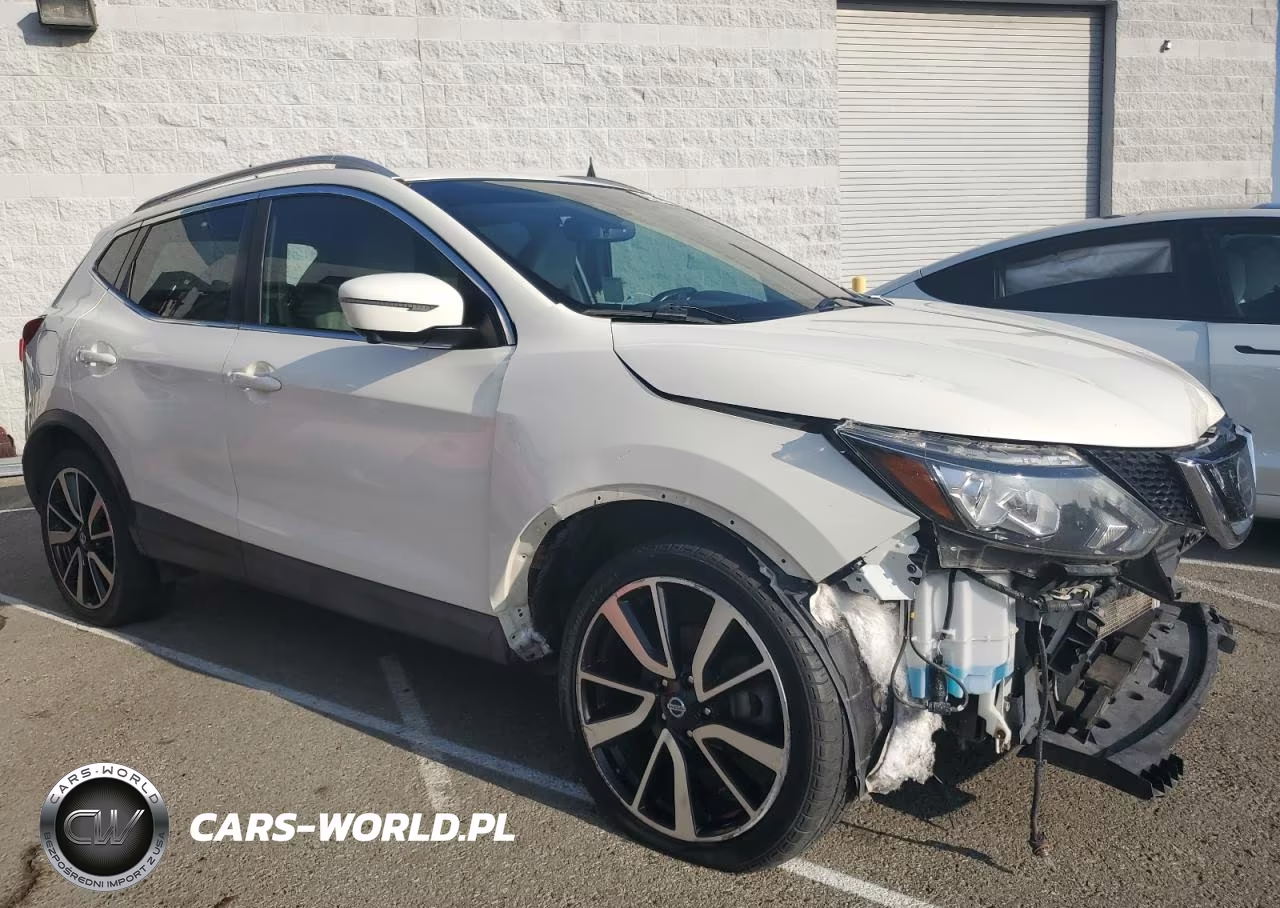 2019 Nissan Rogue Sport S VIN:JN1BJ1CRXKW314182 - 4