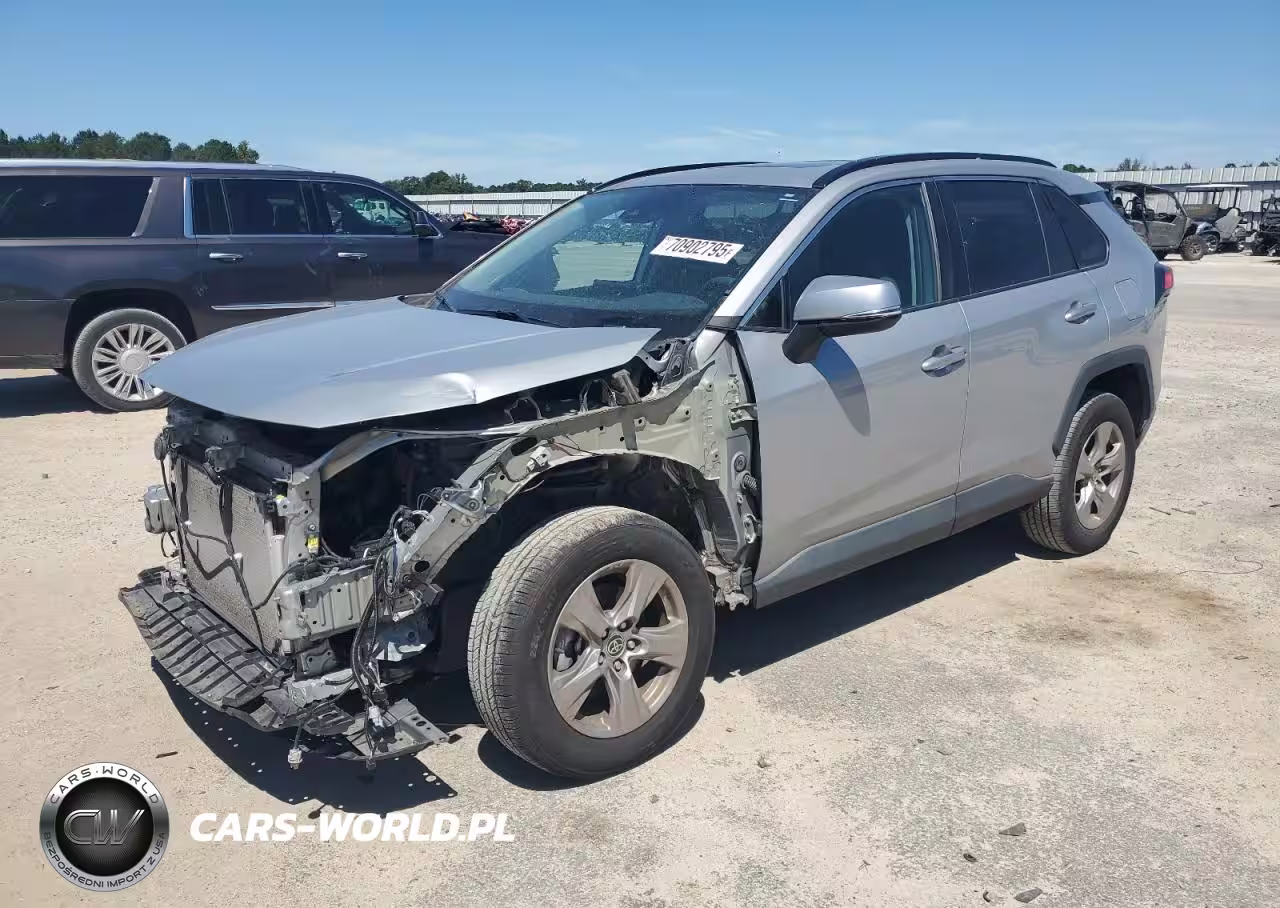 2023 Toyota Rav4 Xle