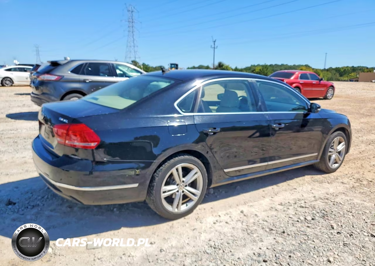 2014 Volkswagen Passat Sel VIN:1VWCS7A32EC112942 - 3