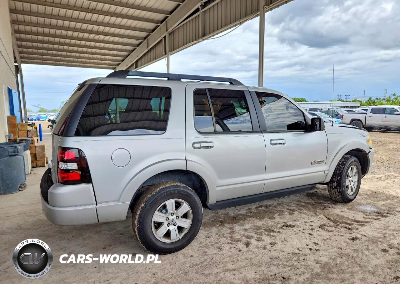 2010 Ford Explorer Xlt VIN:1FMEU6DE7AUA37071 - 3