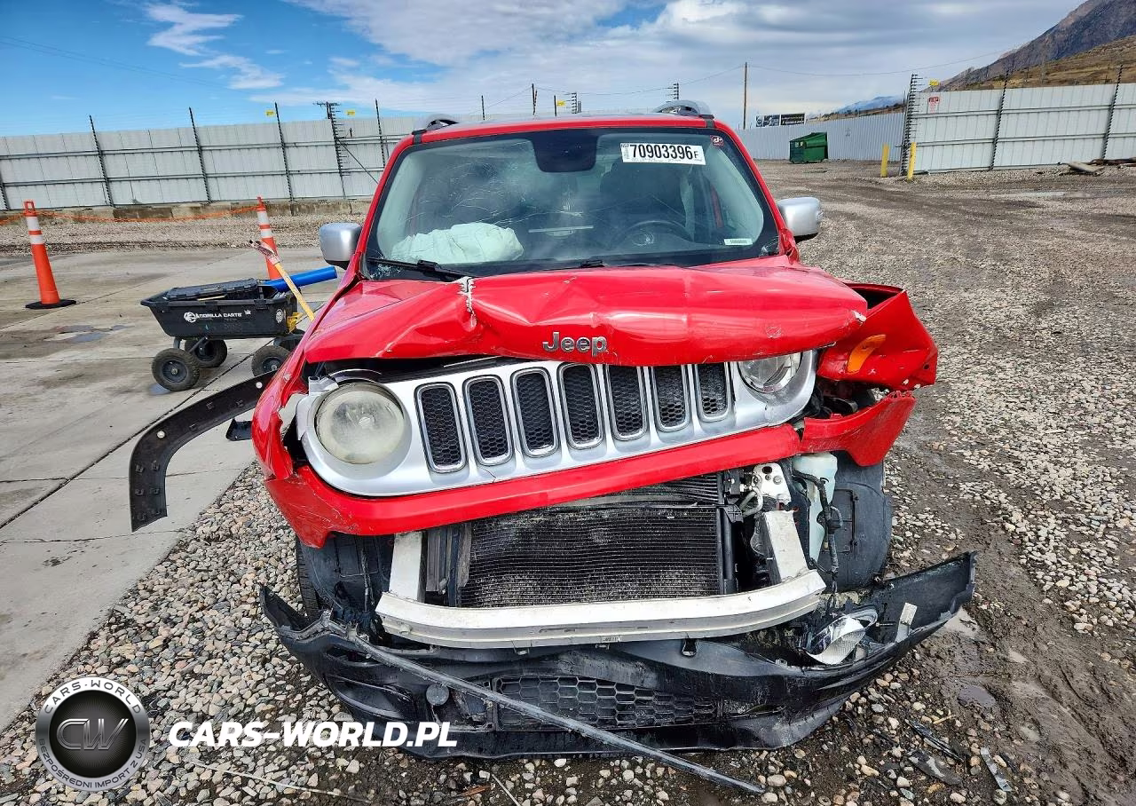 2015 Jeep Renegade VIN:ZACCJBDT0FPB74960 - 5