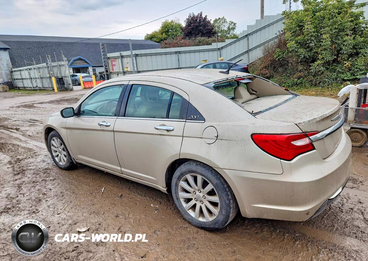 2013 Chrysler 200 Limited VIN:1C3CCBCG9DN574232 - 2