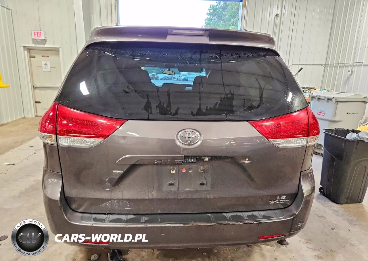 2014 Toyota Sienna Le VIN:5TDKK3DC3ES457849 - 6