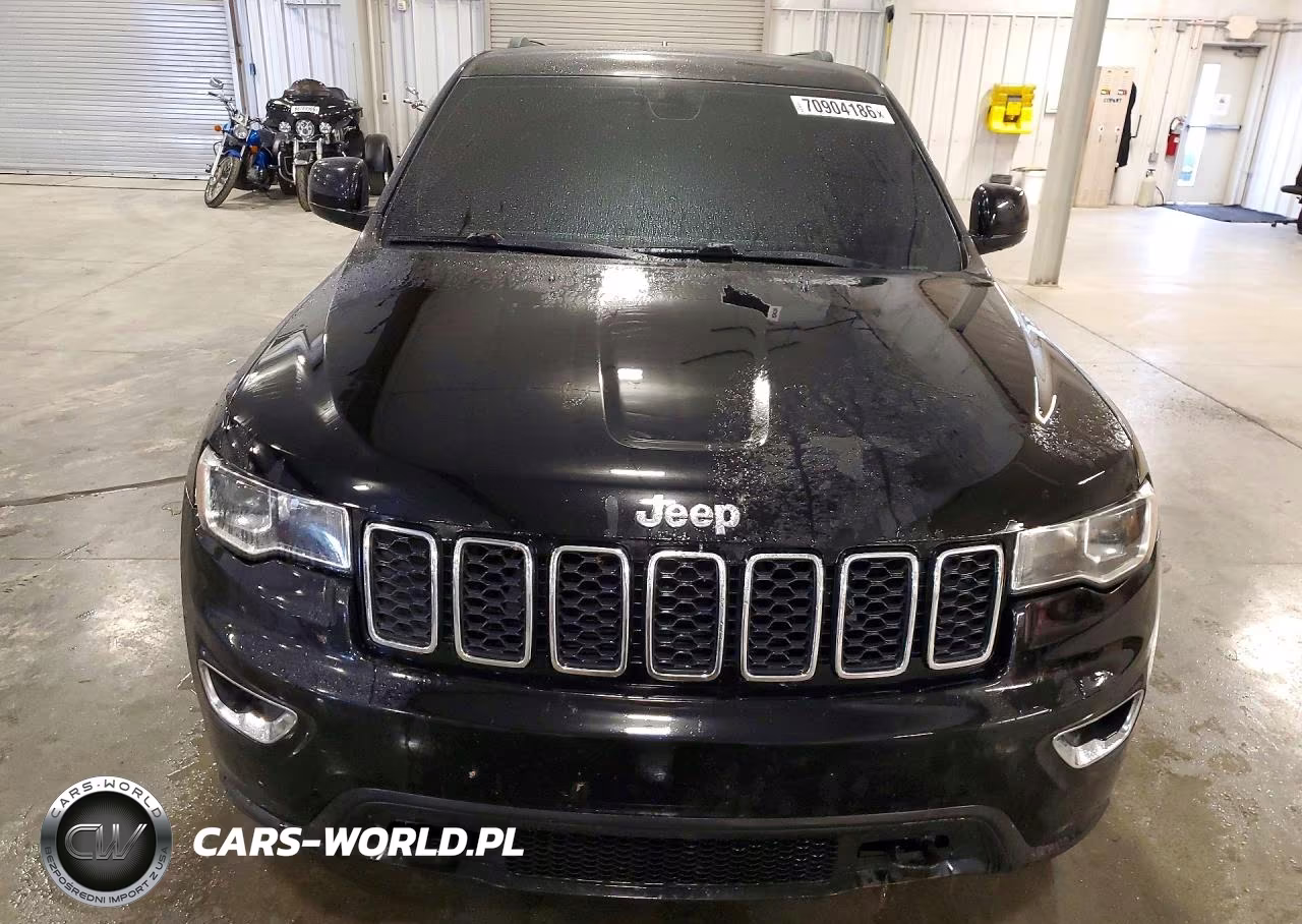 2018 Jeep Grand Cherokee Laredo VIN:1C4RJFAG0JC180728 - 5
