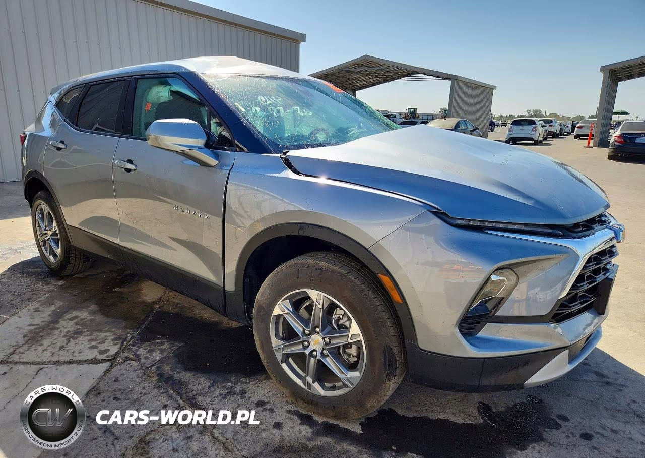 2025 Chevrolet Blazer 2Lt VIN:3GNKBCR4XSS262184 - 4