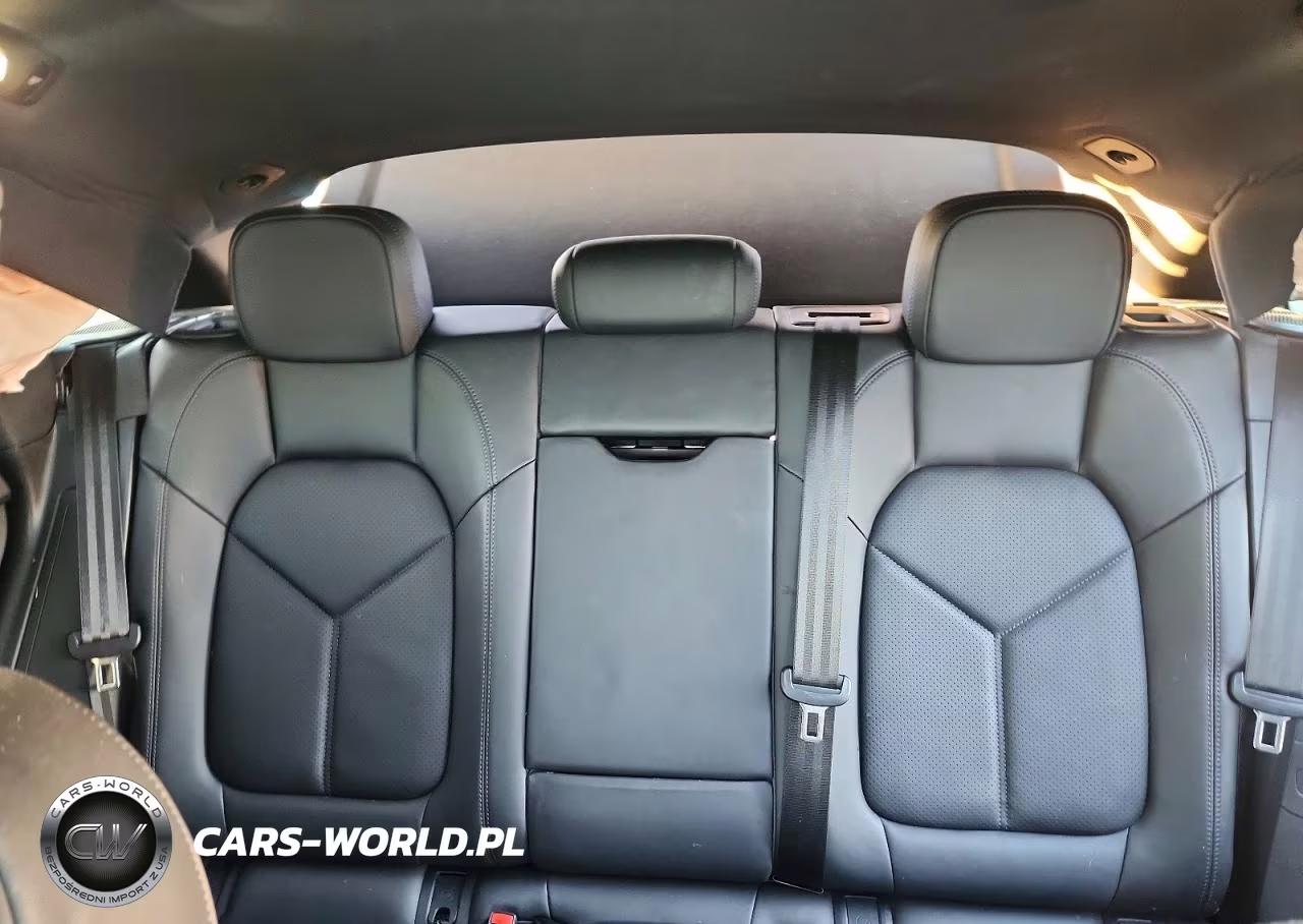2020 Porsche Macan VIN:WP1AA2A5XLLB06755 - 10