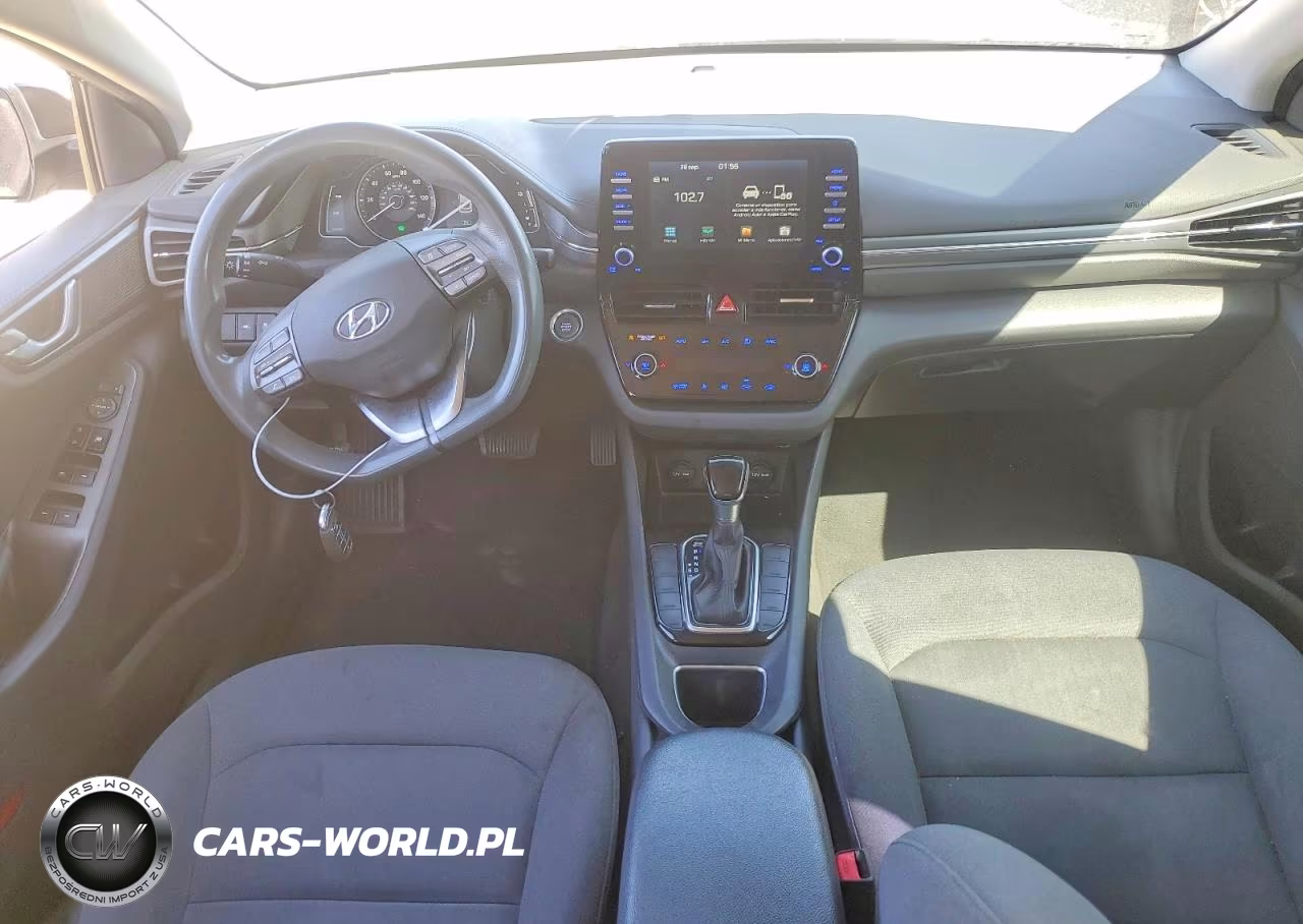 2020 Hyundai Ioniq Blue VIN:KMHC65LC6LU226311 - 8