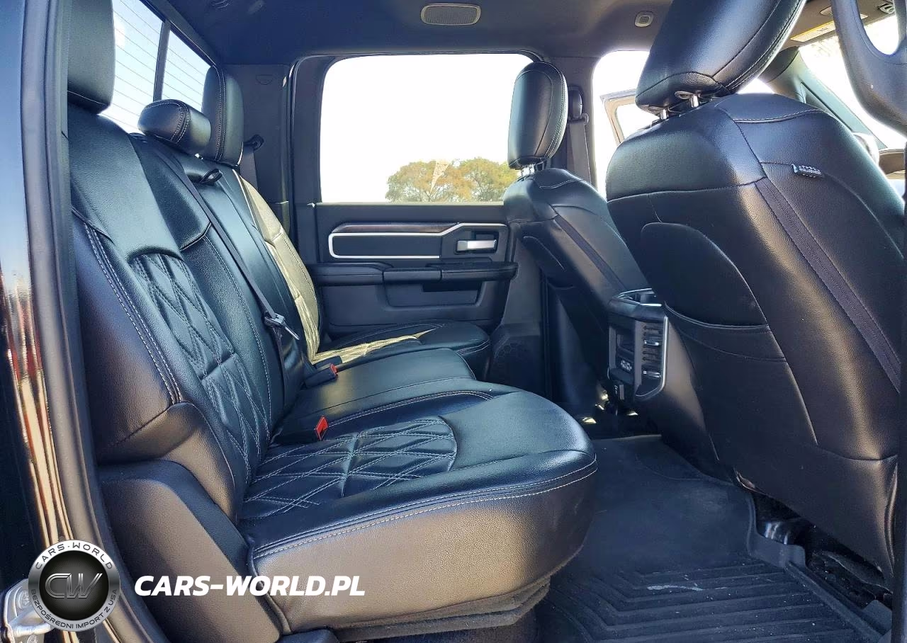 2019 Ram 2500 Big Horn VIN:3C6UR5DL7KG619418 - 10