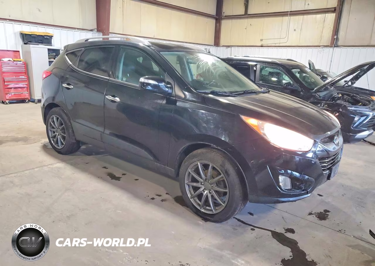 2011 Hyundai Tucson Limited VIN:KM8JU3AC3BU293189 - 4