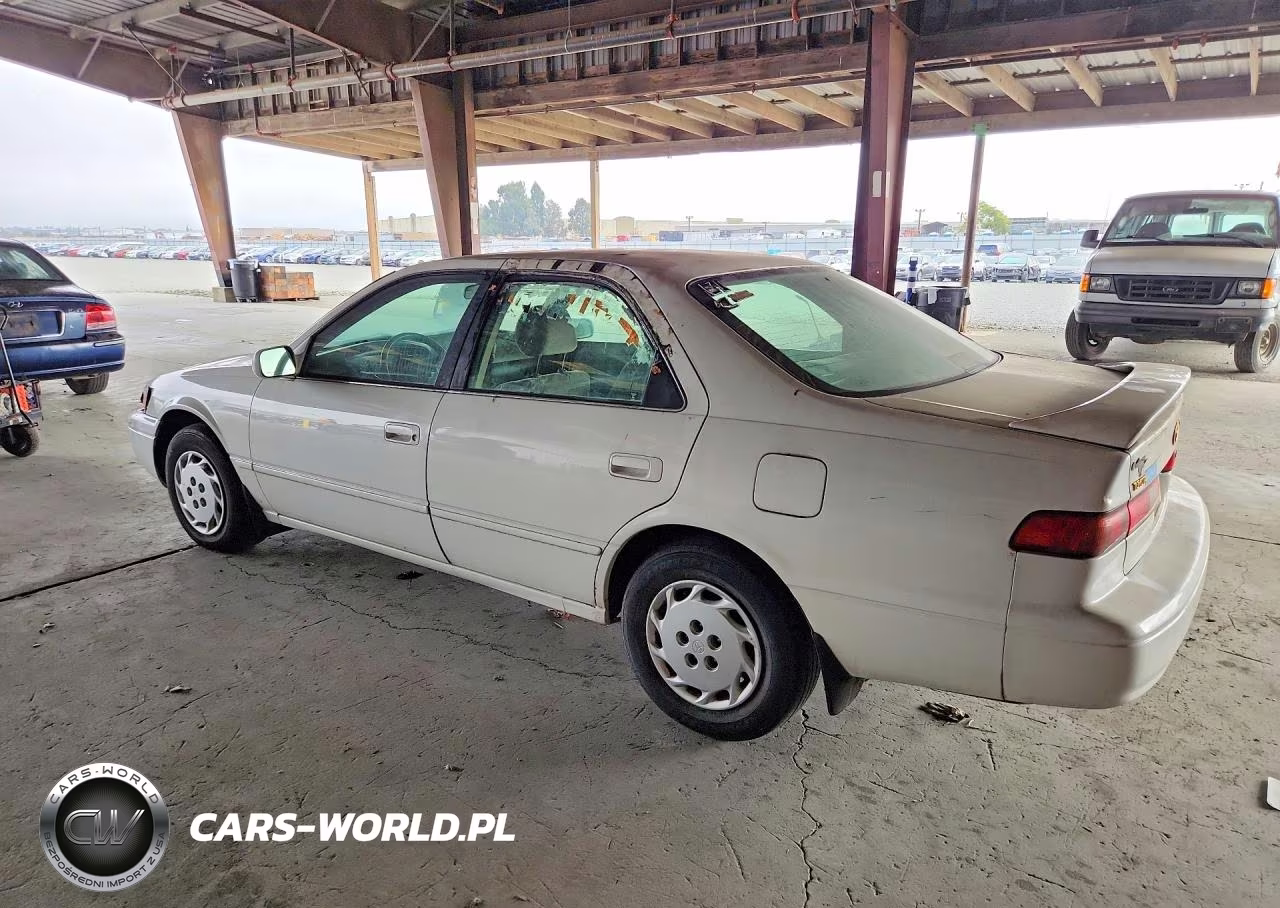 1998 Toyota Camry VIN:4T1BG22K9XU510795 - 2