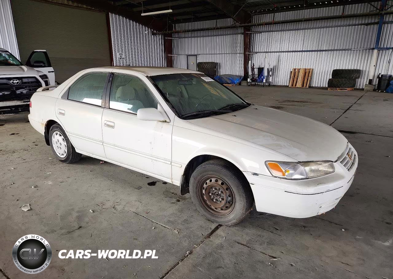 1998 Toyota Camry VIN:4T1BG22K9XU510795 - 4