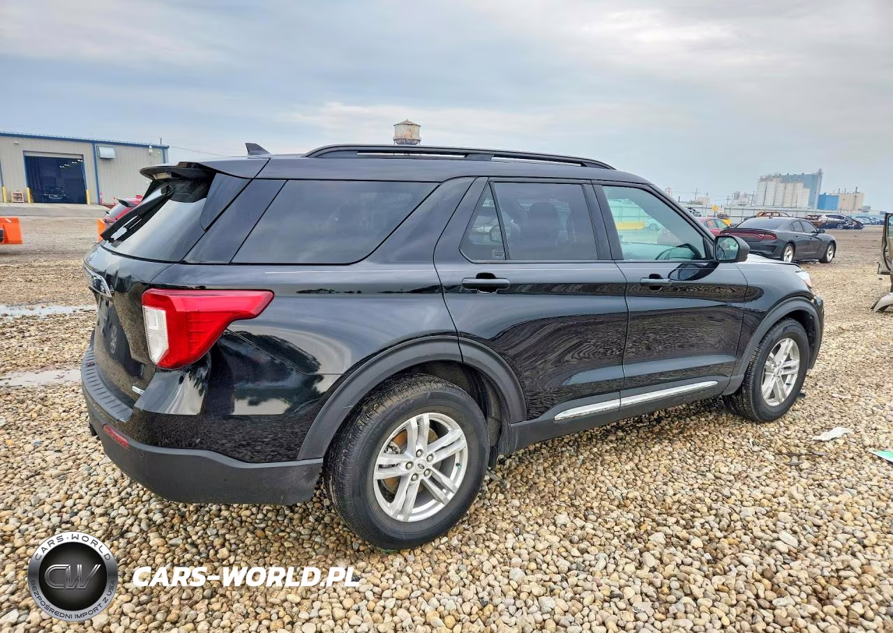 2020 Ford Explorer Xlt VIN:1FMSK8DH6LGB72381 - 3